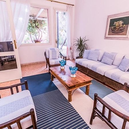Liguria Garden Apartment Олбия Екстериор снимка