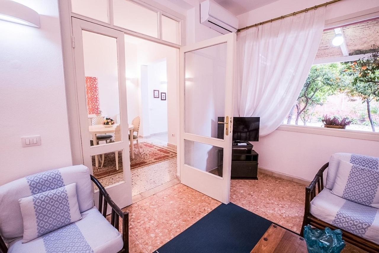 Liguria Garden Apartment Олбия Екстериор снимка