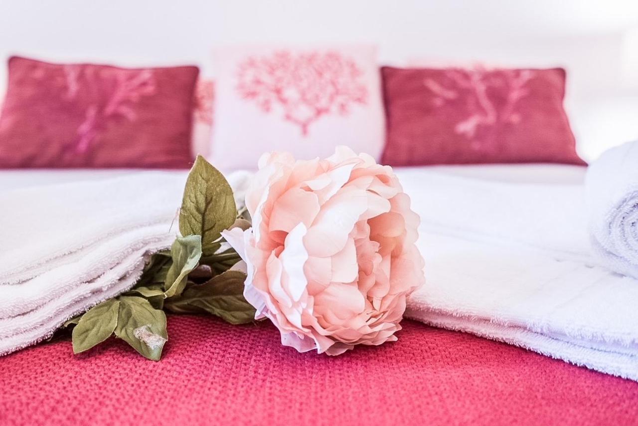 Liguria Garden Apartment Олбия Екстериор снимка